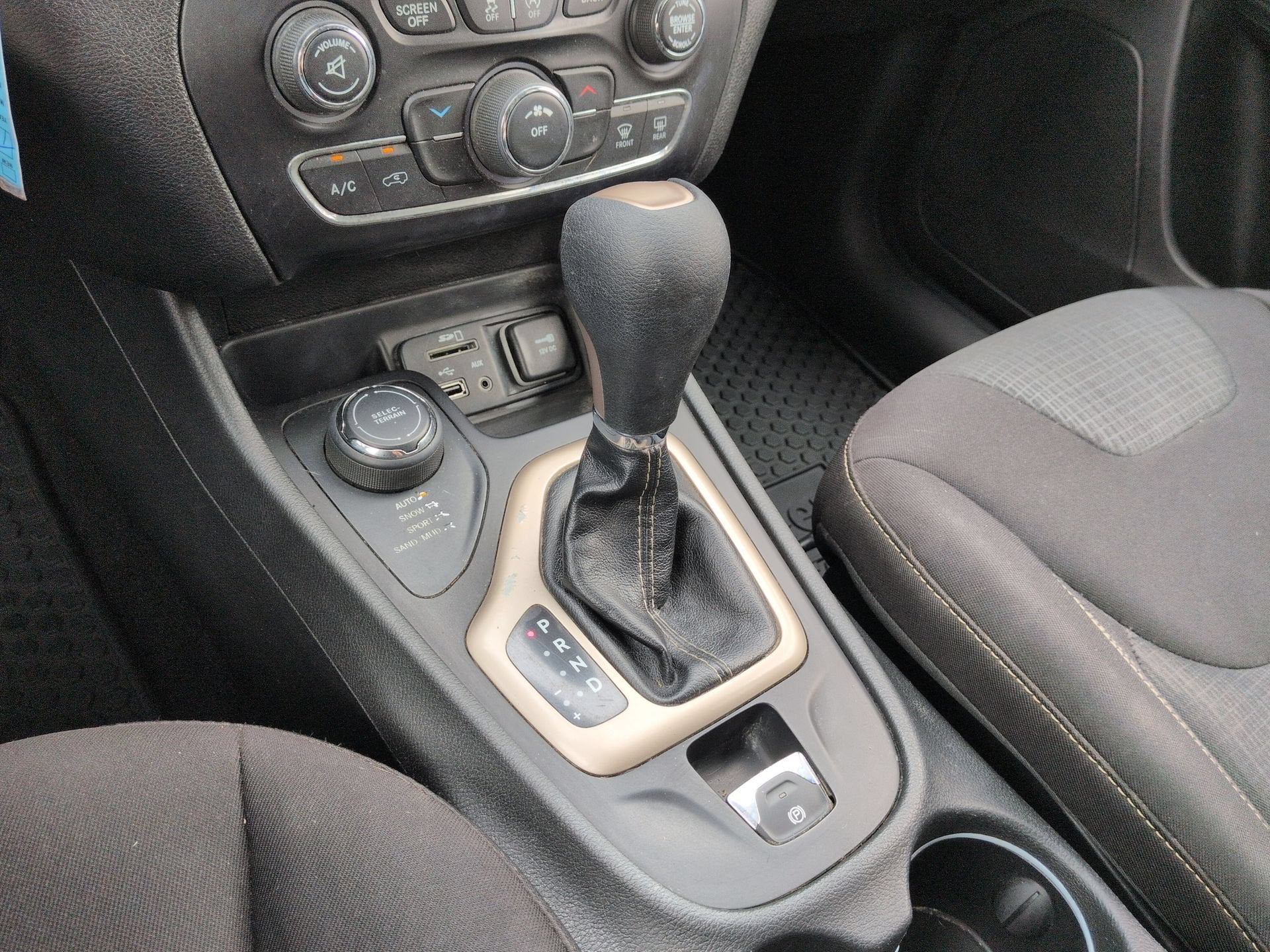 2015 Jeep Cherokee Latitude