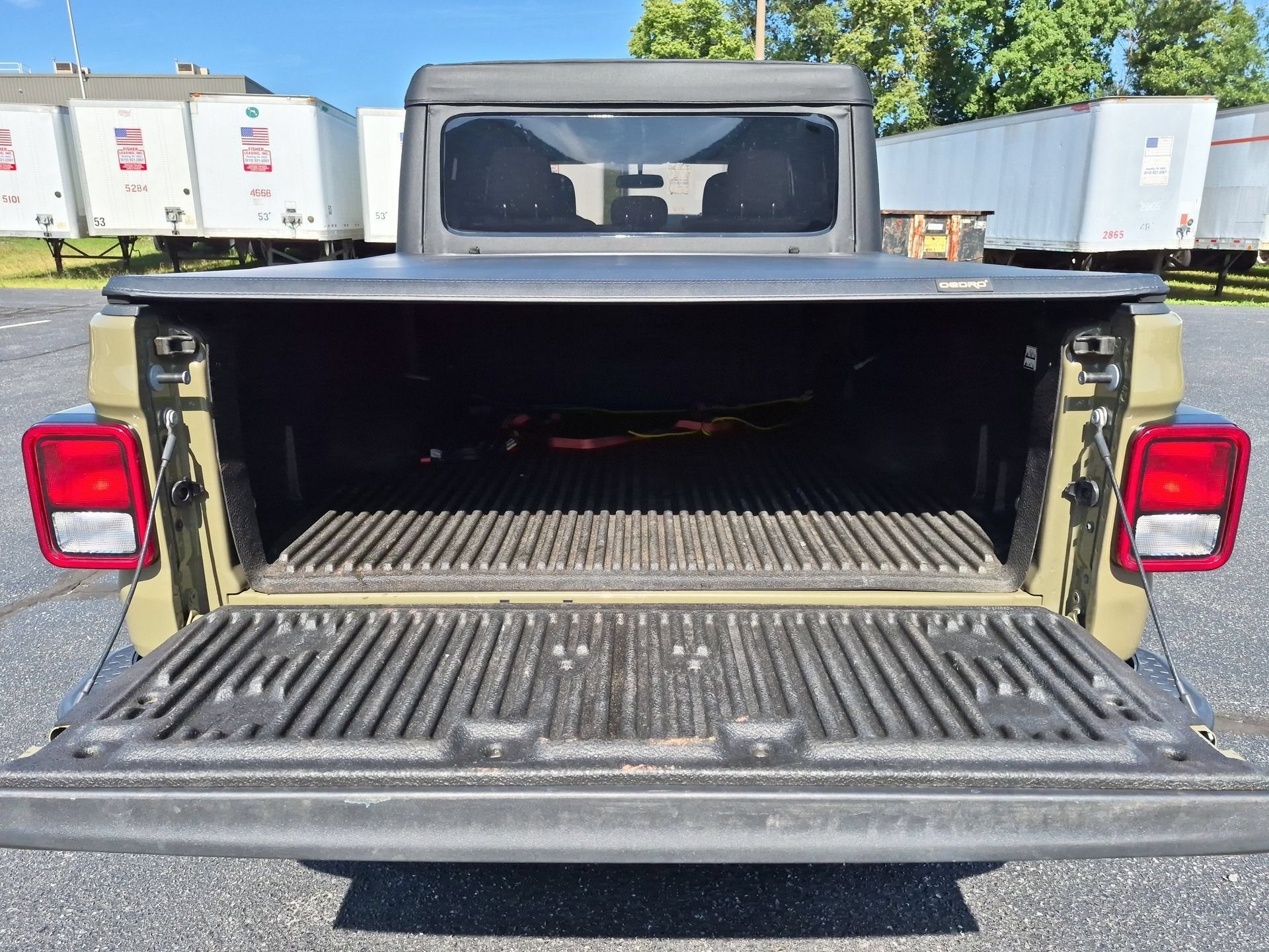 2025 Jeep Gladiator Nighthawk