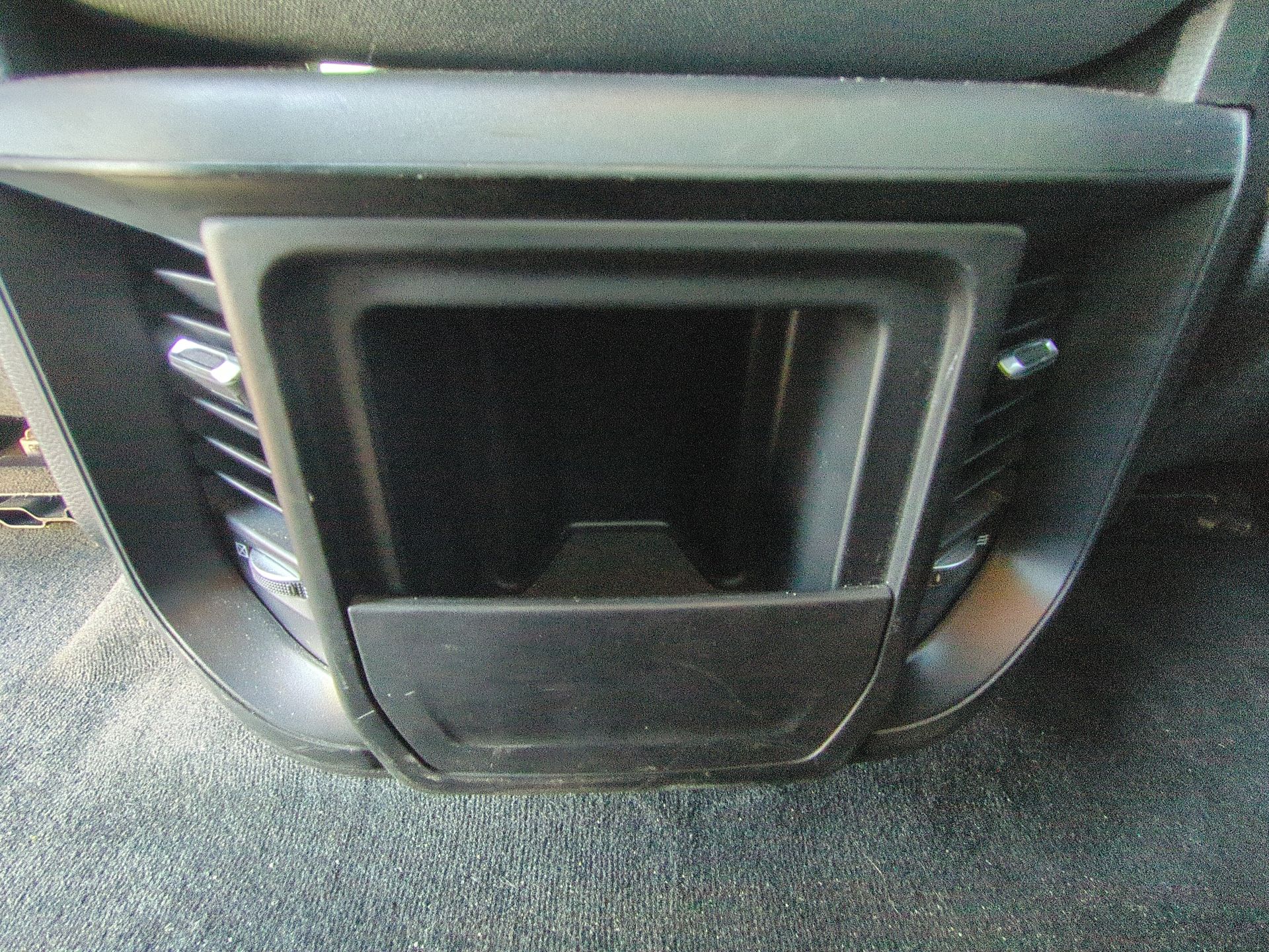 2021 RAM 1500 Big Horn Quad Cab 4x4 6'4" Box