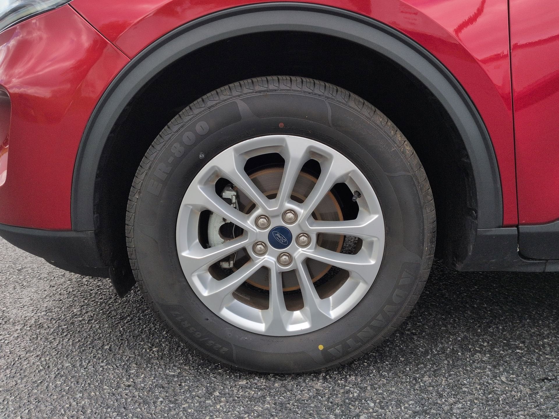 2020 Ford Escape SE
