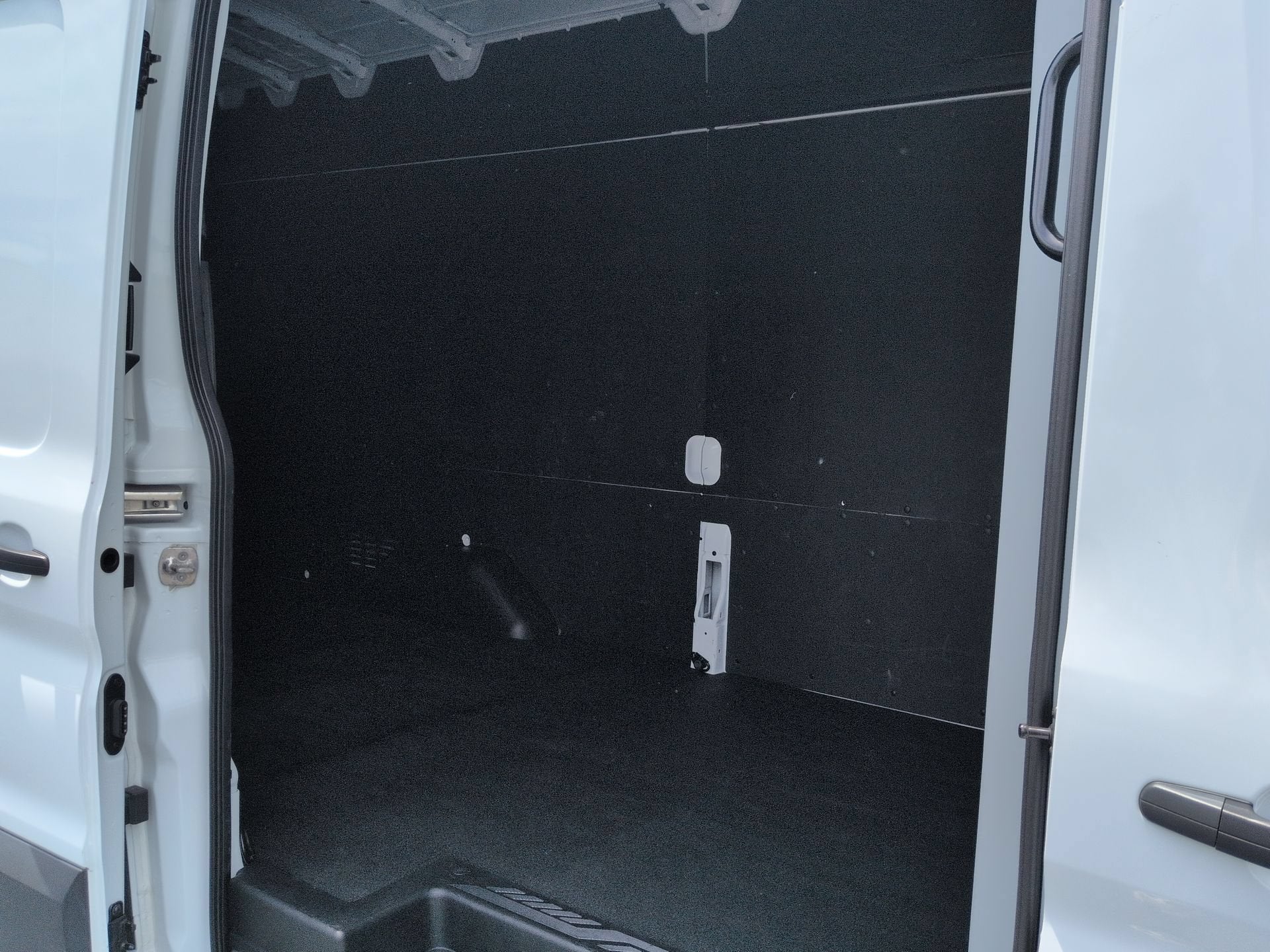 2025 Ford Transit Cargo Van Base