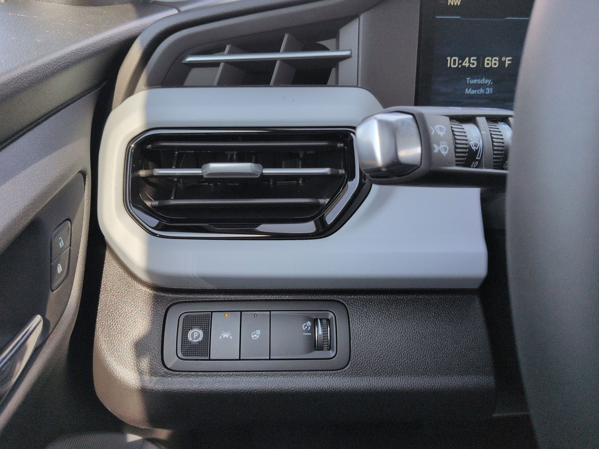 2027 Chevrolet Bolt LT SUV FWD