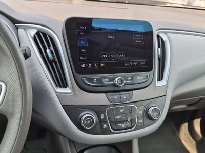 2022 Chevrolet Malibu LS