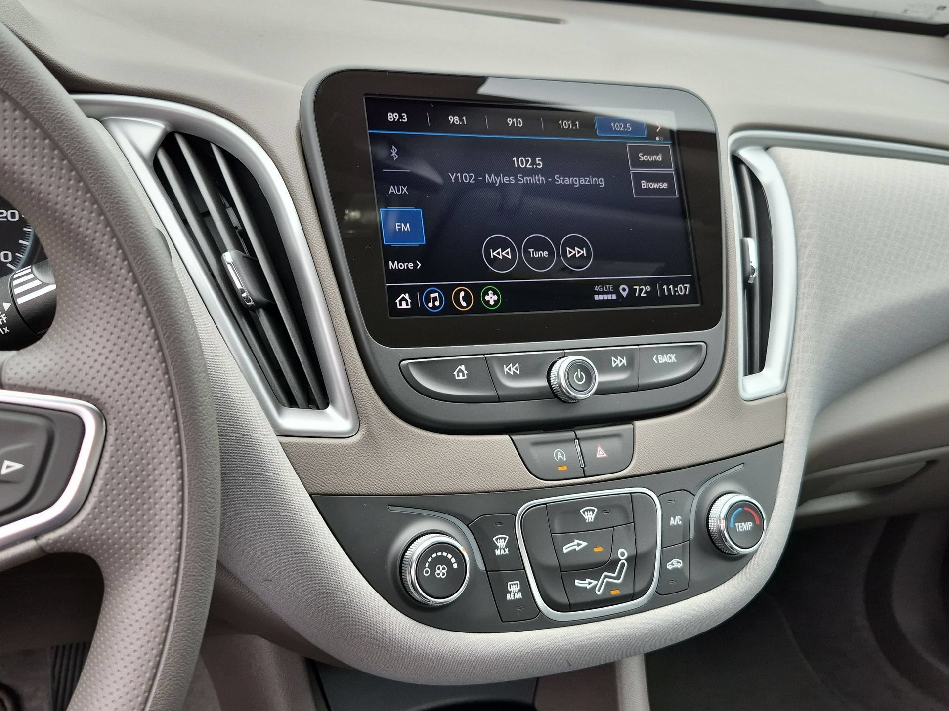 2025 Chevrolet Malibu LS