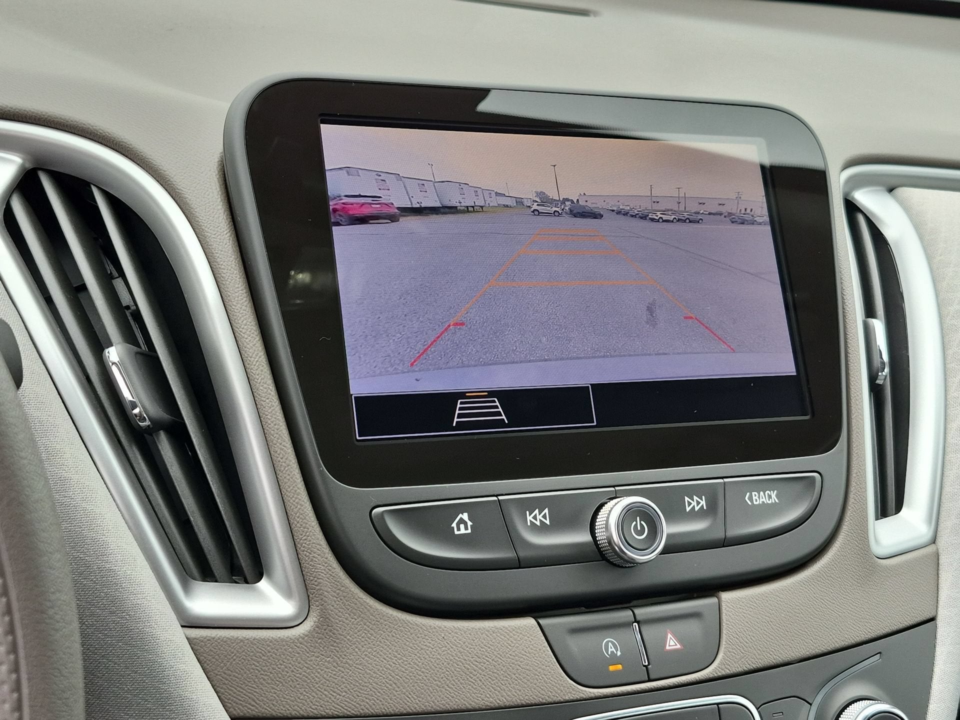 2025 Chevrolet Malibu LS