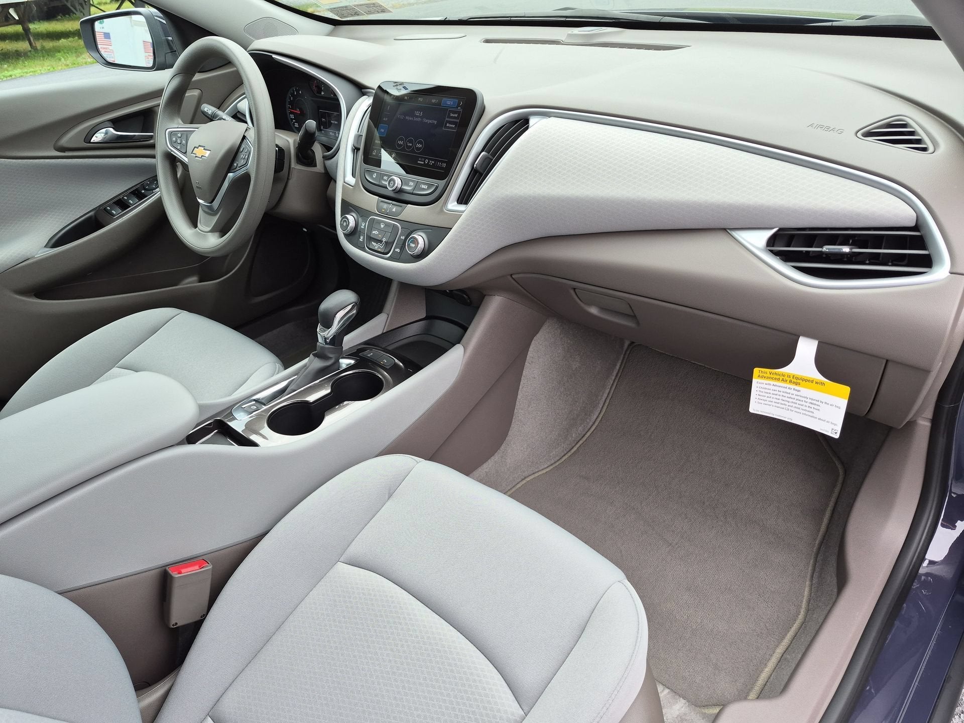 2025 Chevrolet Malibu LS
