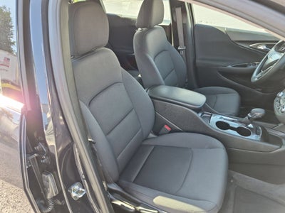 2022 Chevrolet Malibu LS