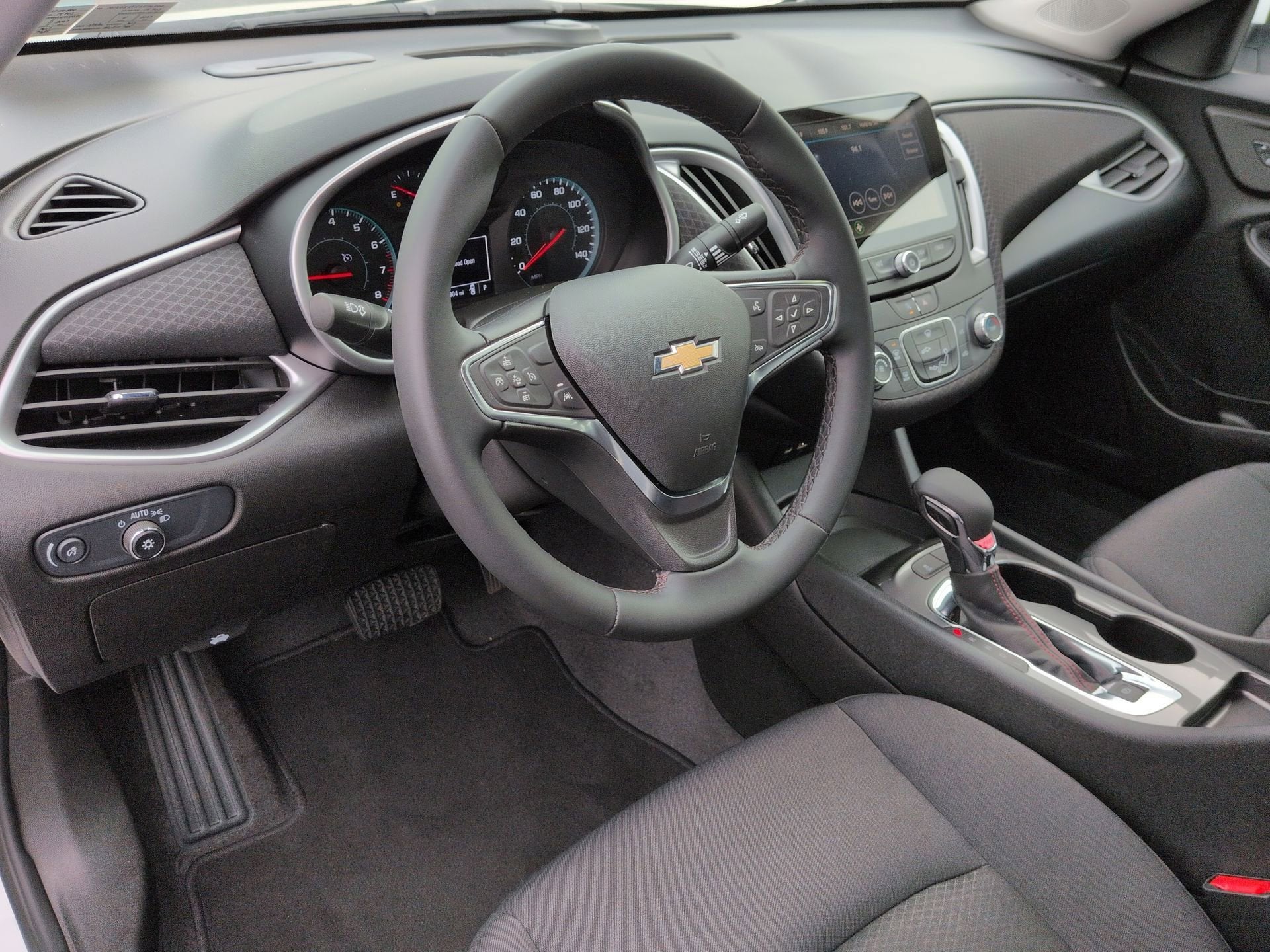 2025 Chevrolet Malibu RS