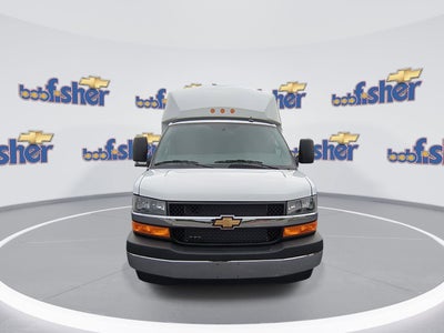 2025 Chevrolet Express Cutaway 3500 1WT Regular Wheelbase RWD