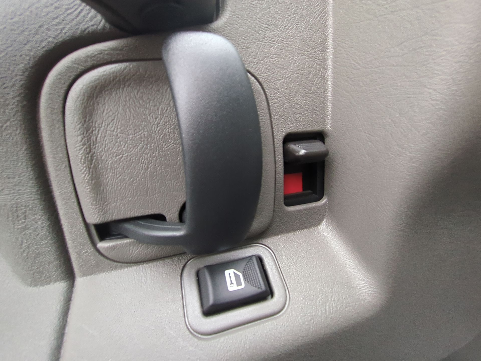 2025 Chevrolet Express Cutaway 3500 1WT Regular Wheelbase RWD