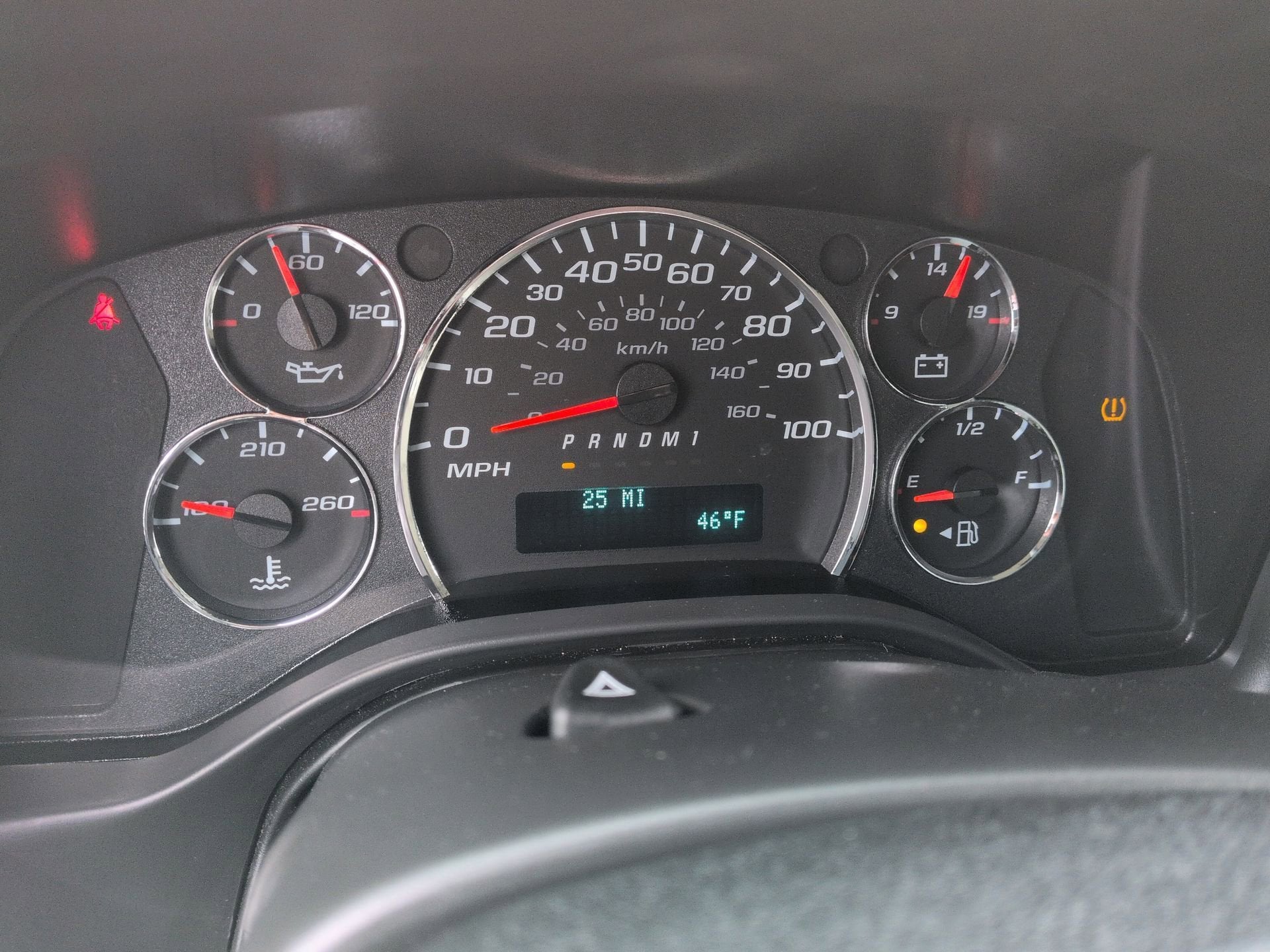 2025 Chevrolet Express Cutaway 3500 1WT Regular Wheelbase RWD