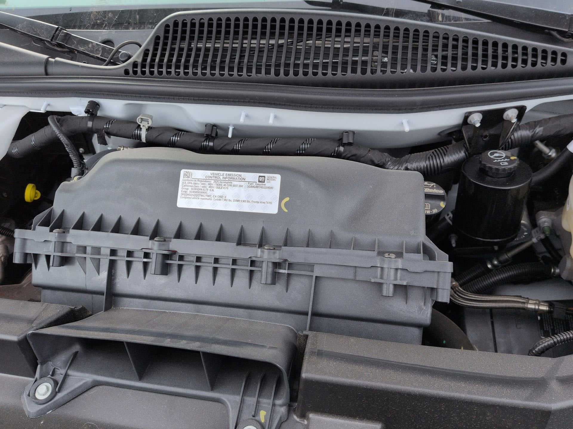 2025 Chevrolet Express Cutaway 3500 1WT Regular Wheelbase RWD