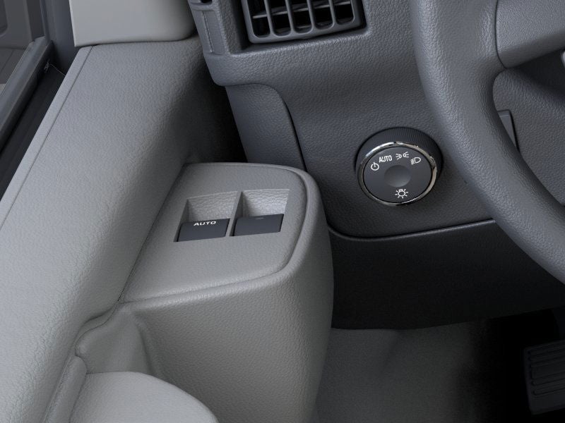 2025 Chevrolet Express Cutaway 3500 1WT Regular Wheelbase RWD