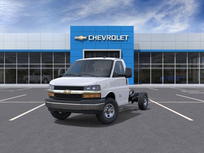2025 Chevrolet Express Cutaway 3500 1WT Regular Wheelbase RWD