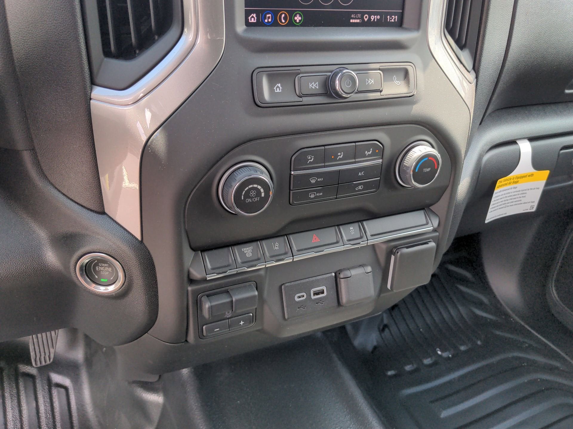 2024 Chevrolet Silverado 3500 HD Chassis Cab Work Truck Regular Cab 4WD