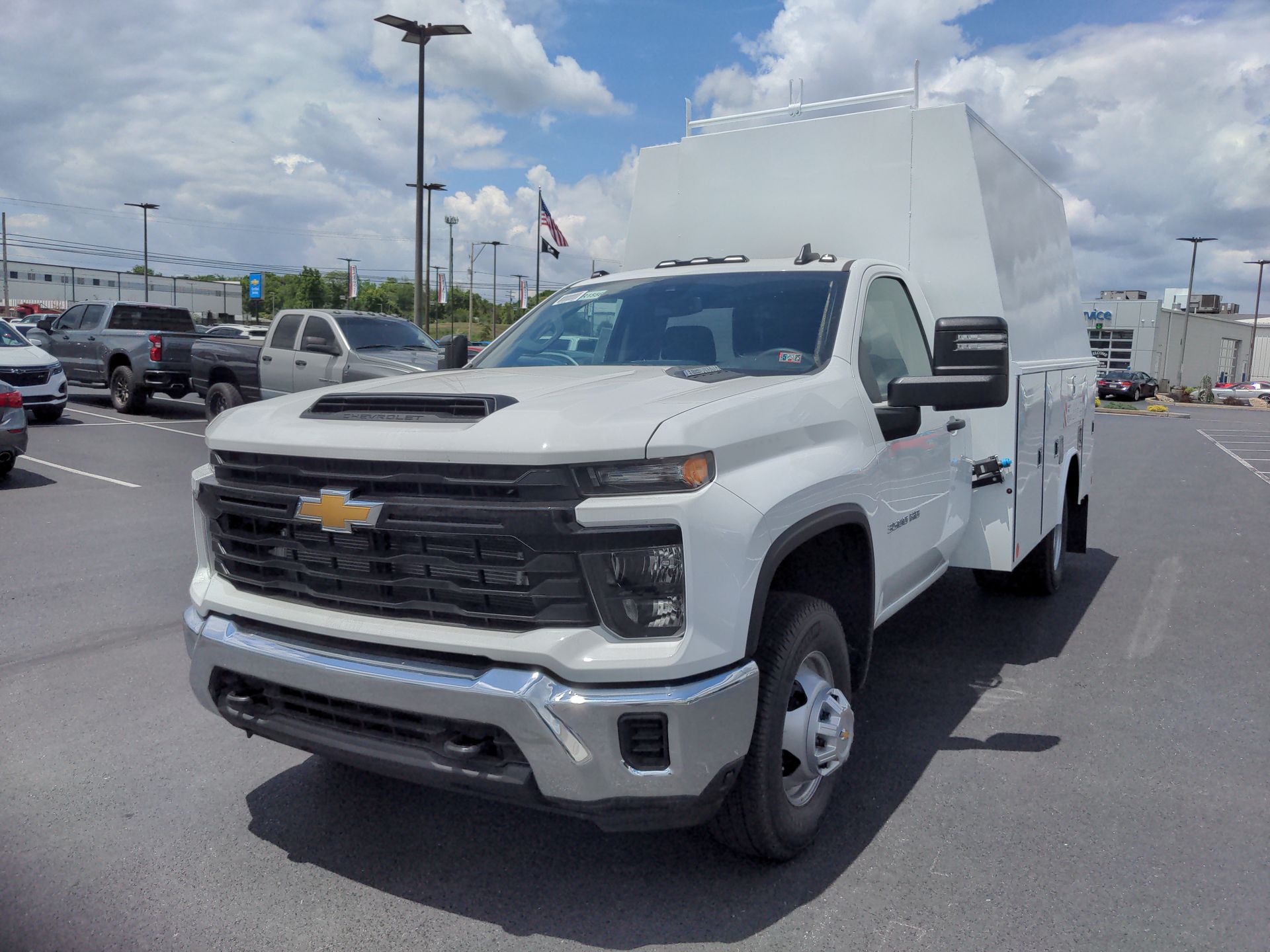 2024 Chevrolet Silverado 3500 HD Chassis Cab Work Truck Regular Cab 4WD
