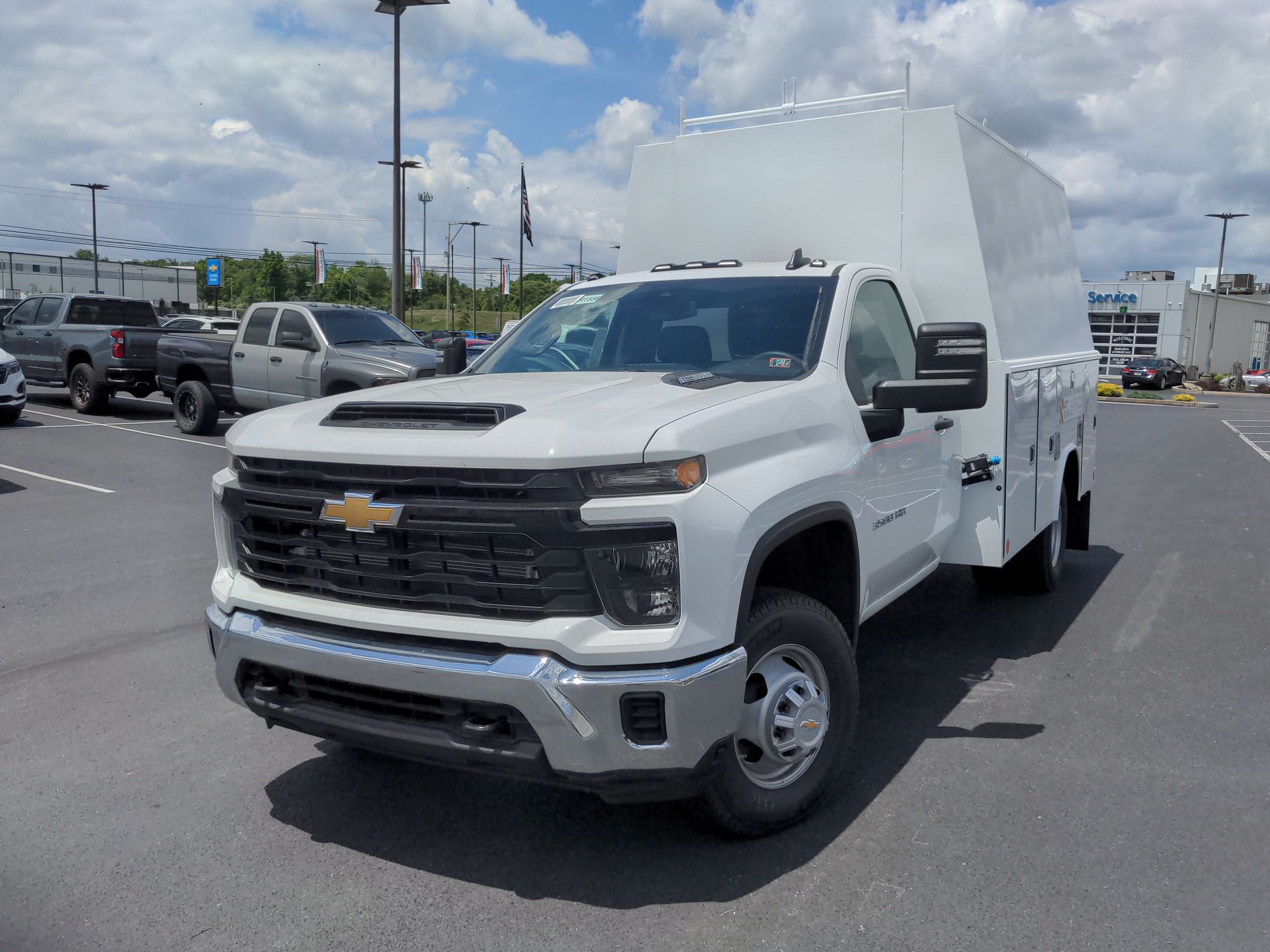 2024 Chevrolet Silverado 3500 HD Chassis Cab Work Truck Regular Cab 4WD