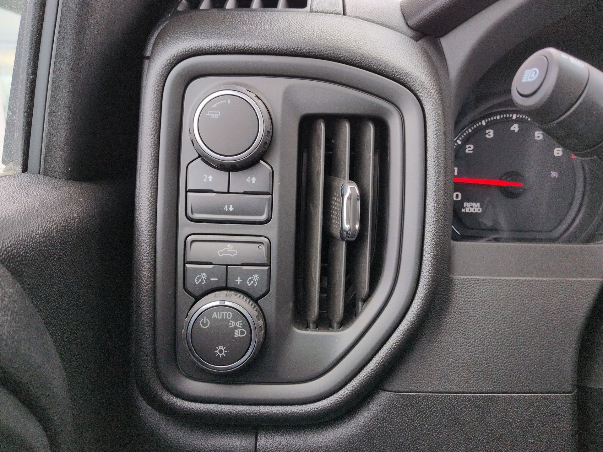 2026 Chevrolet Silverado 3500 HD WT Crew Cab Long Box 4WD