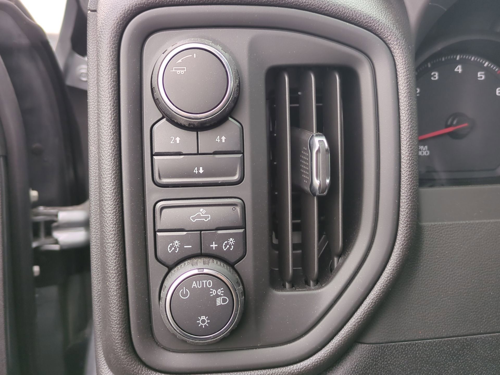 2025 Chevrolet Silverado 3500 HD WT DRW Crew Cab Long Box 4WD