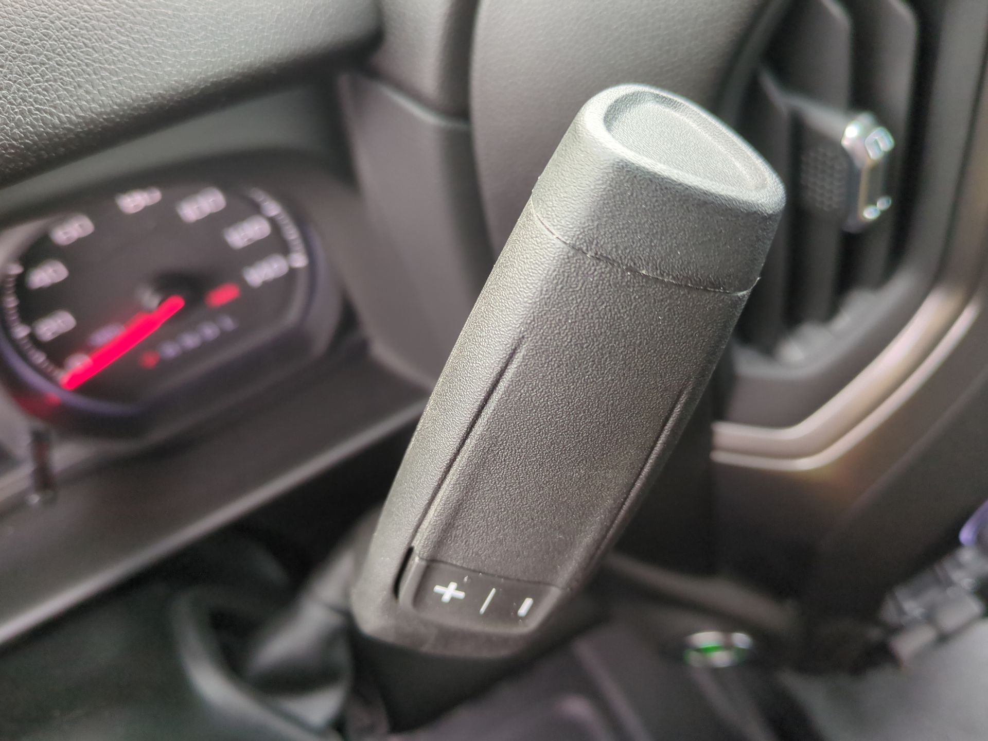 2025 Chevrolet Silverado 3500 HD WT DRW Crew Cab Long Box 4WD