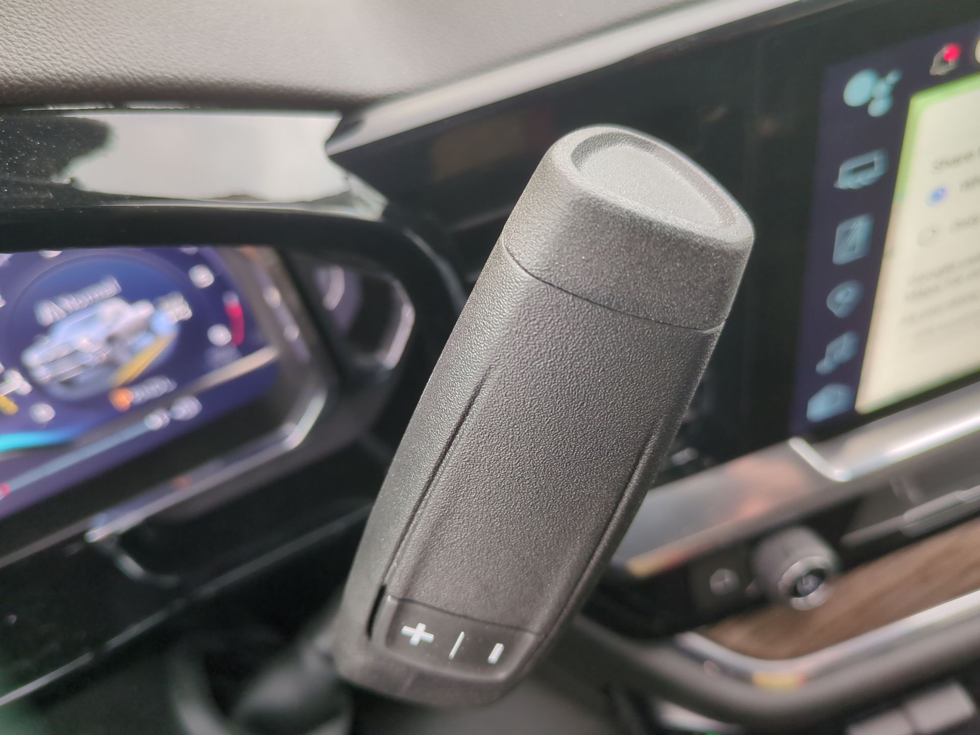 2024 Chevrolet Silverado 3500 HD LT Regular Cab Long Box 4WD