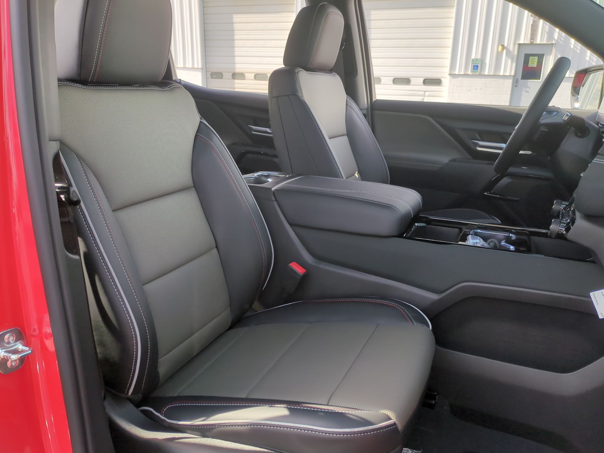 2026 Chevrolet Silverado EV Trail Boss - Extended Range Crew Cab Short Box 4WD