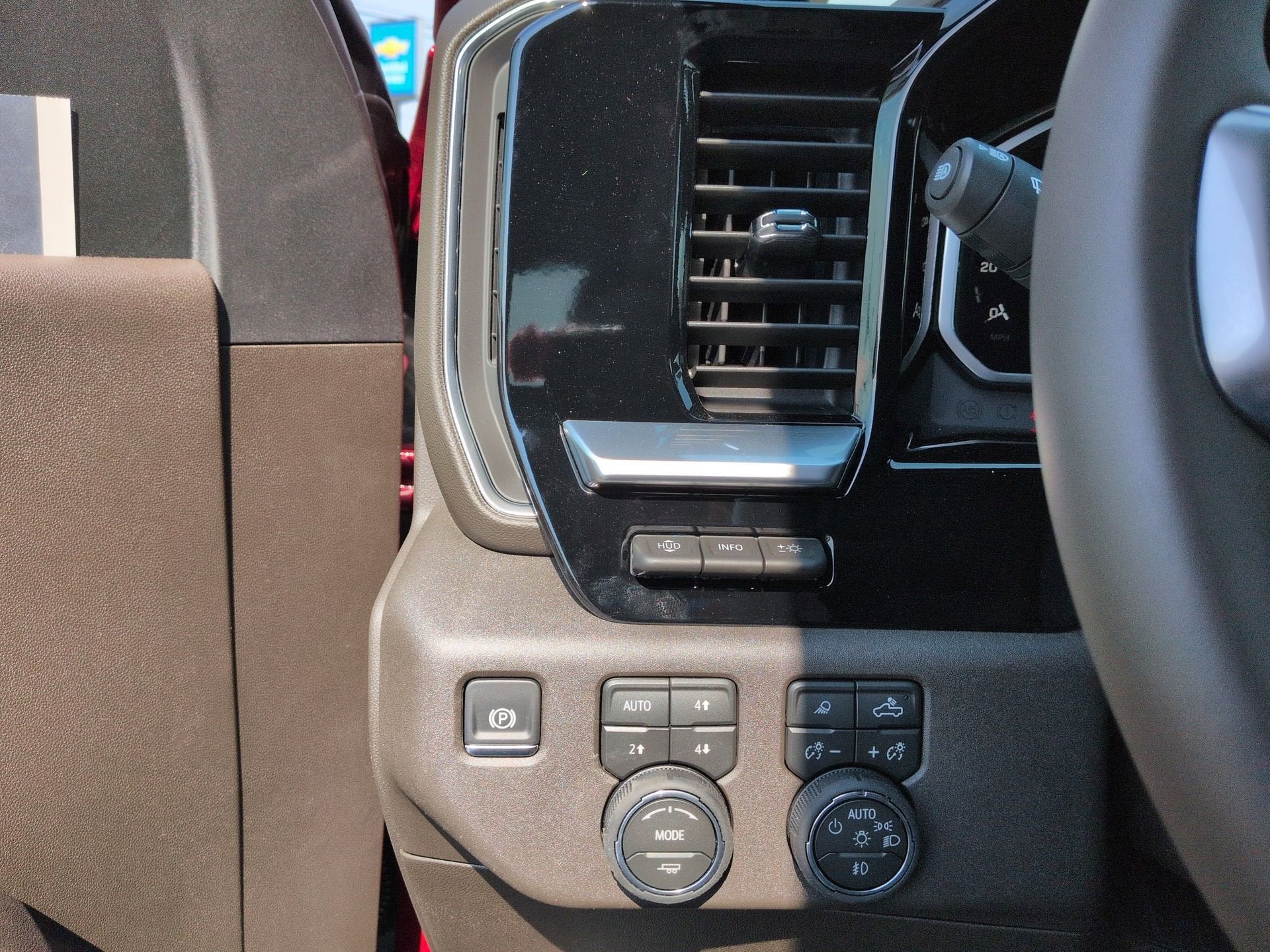 2026 Chevrolet Silverado 3500 HD LTZ DRW Crew Cab Long Box 4WD