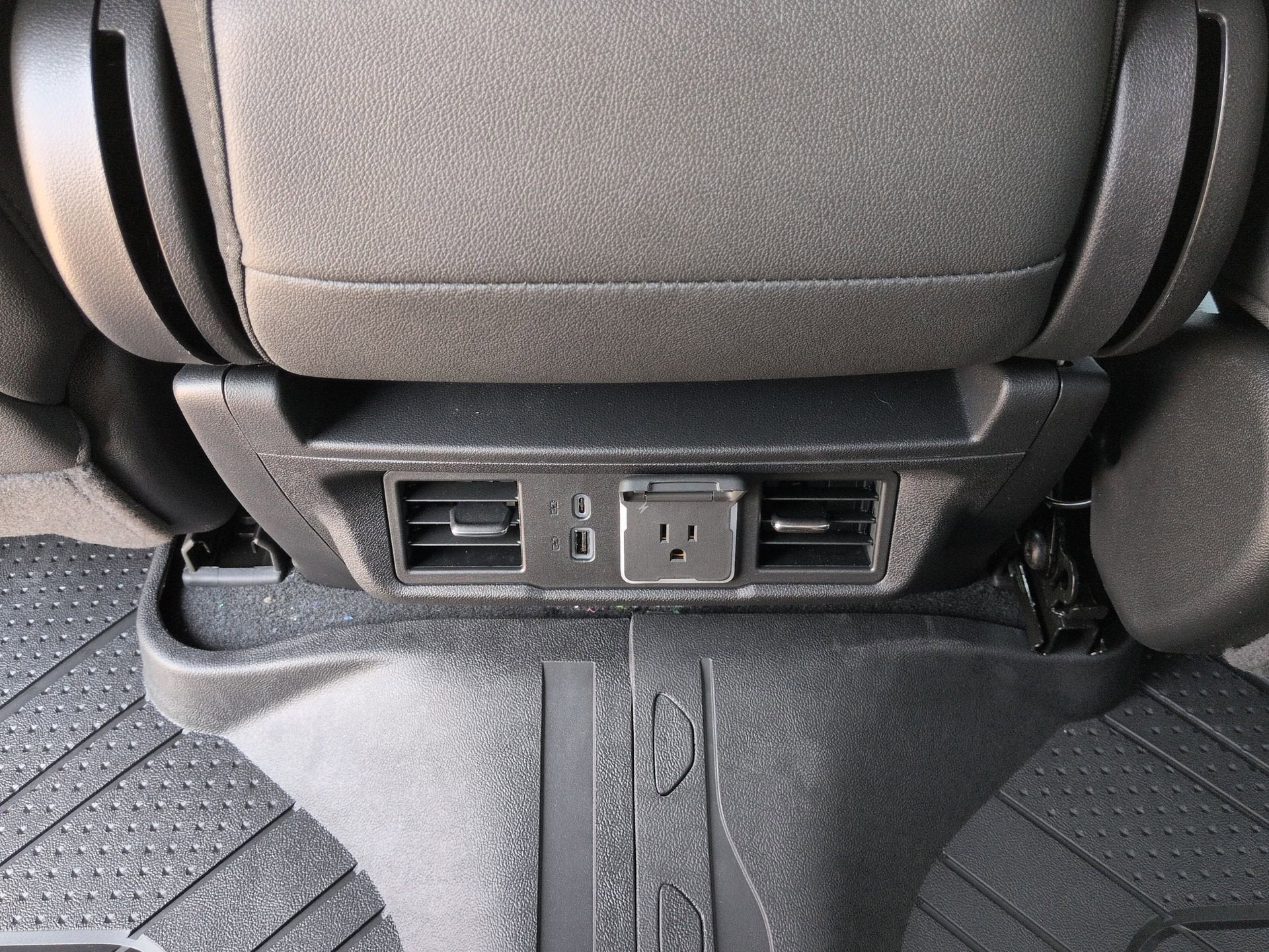2026 Chevrolet Silverado 3500 HD LTZ DRW Crew Cab Long Box 4WD
