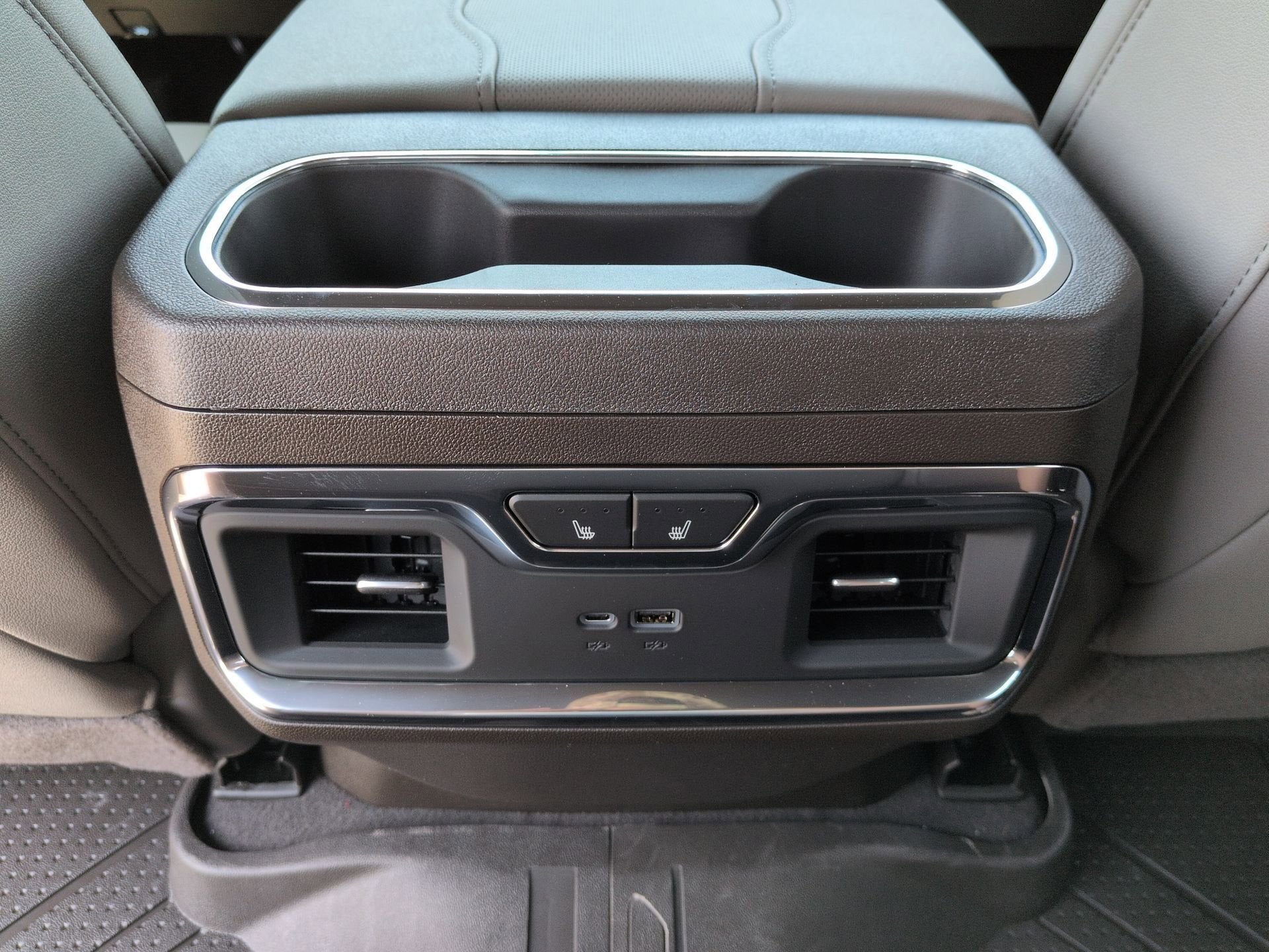 2026 Chevrolet Silverado 3500 HD LTZ DRW Crew Cab Long Box 4WD