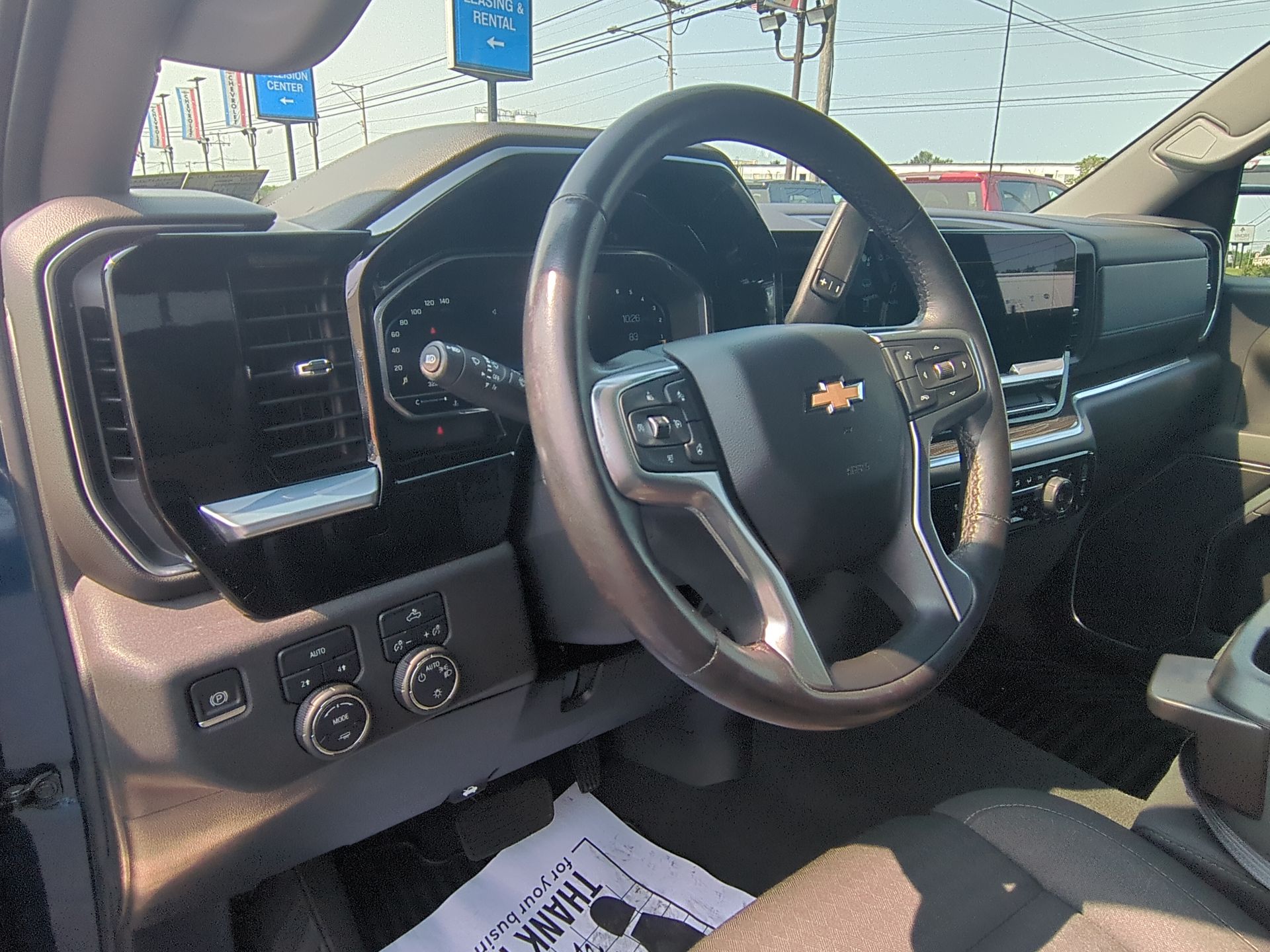 2022 Chevrolet Silverado 1500 LT (2FL)