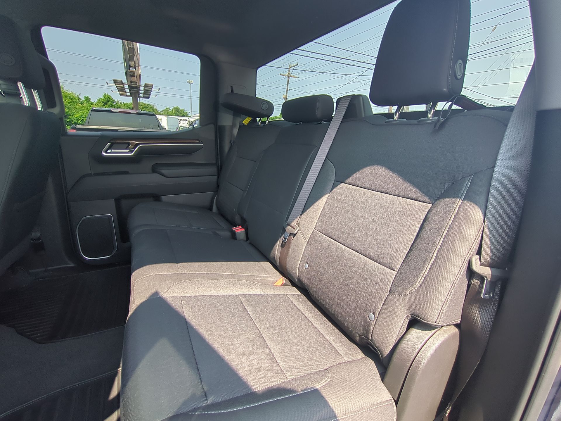 2022 Chevrolet Silverado 1500 LT (2FL)