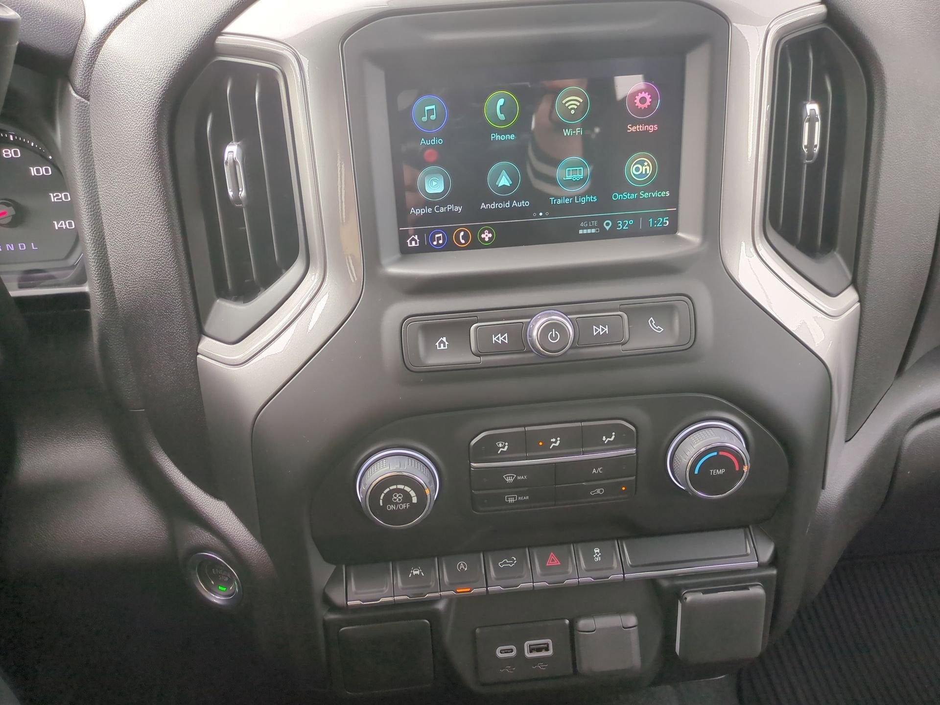 2026 Chevrolet Silverado 1500 Custom Crew Cab Short Box 4WD