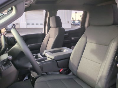 2026 Chevrolet Silverado 1500 Custom Crew Cab Short Box 4WD