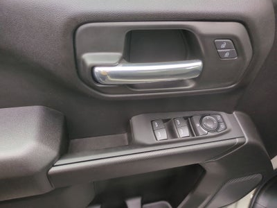 2026 Chevrolet Silverado 1500 Custom Crew Cab Short Box 4WD