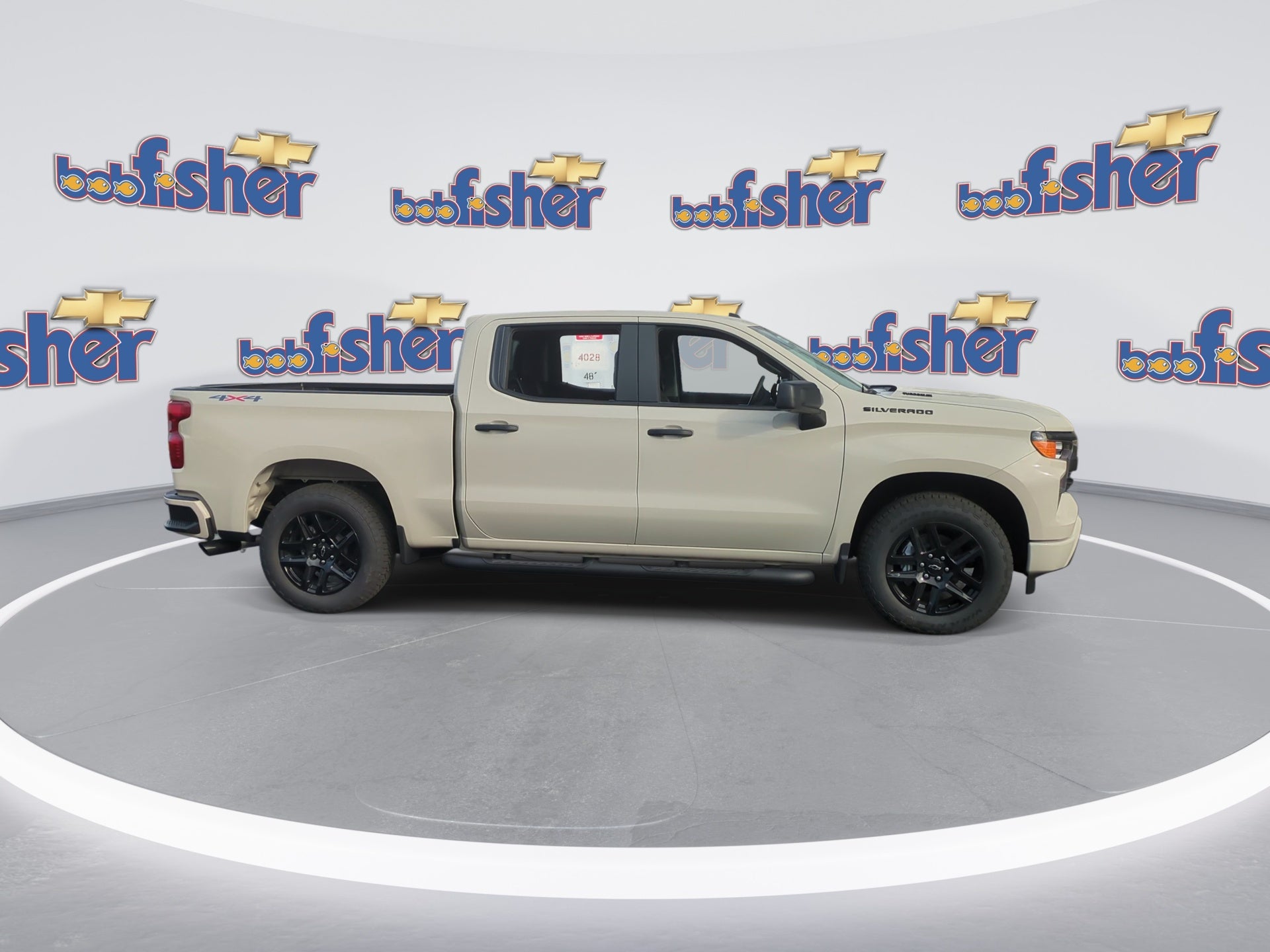 2026 Chevrolet Silverado 1500 Custom Crew Cab Short Box 4WD