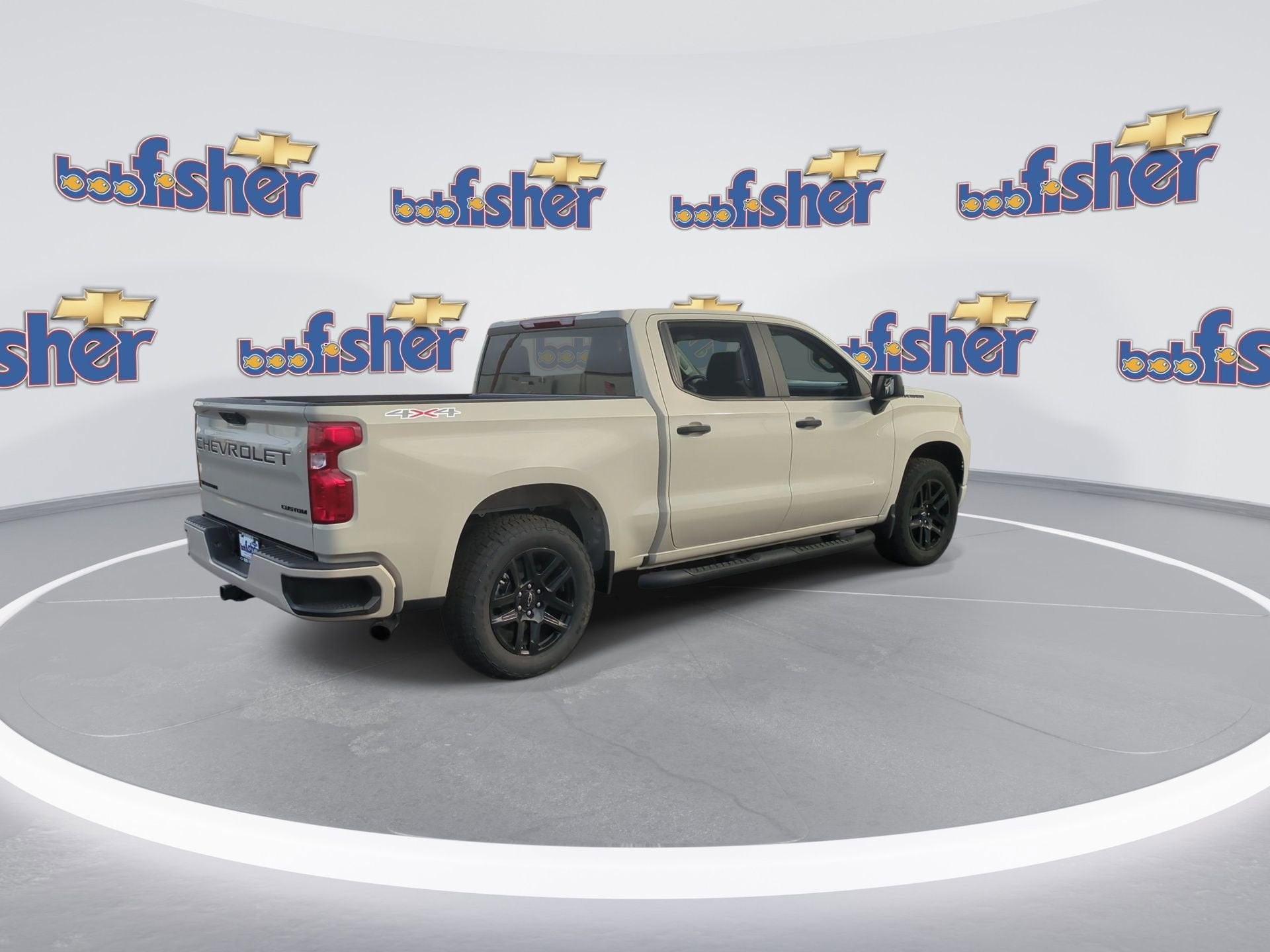 2026 Chevrolet Silverado 1500 Custom Crew Cab Short Box 4WD
