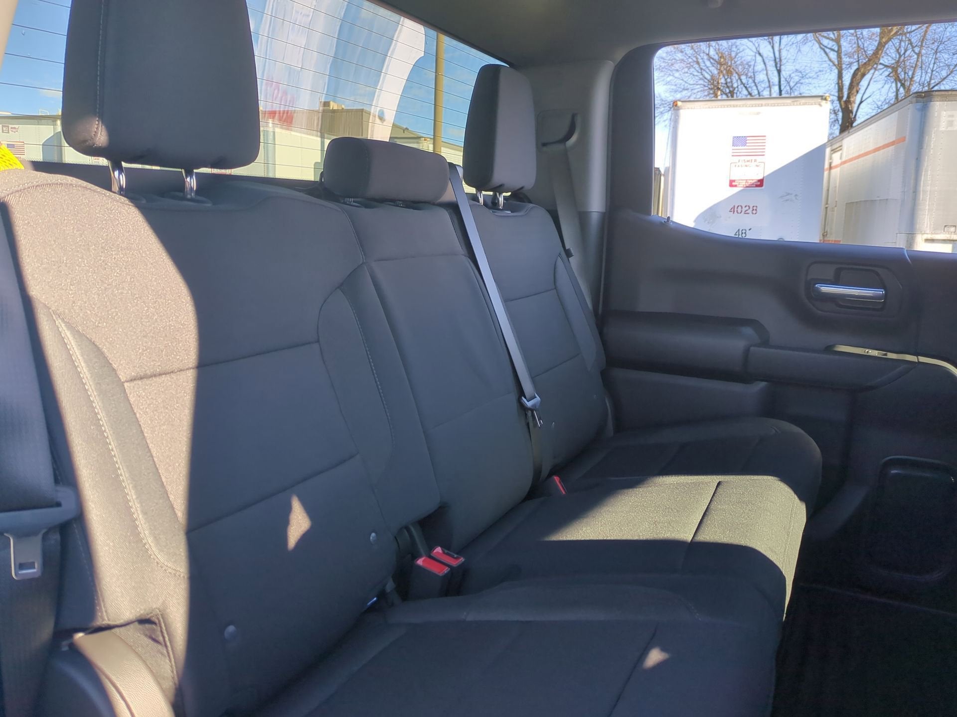 2026 Chevrolet Silverado 1500 Custom Crew Cab Short Box 4WD