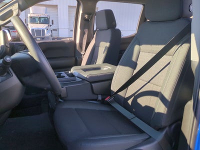 2026 Chevrolet Silverado 1500 Custom Crew Cab Short Box 4WD