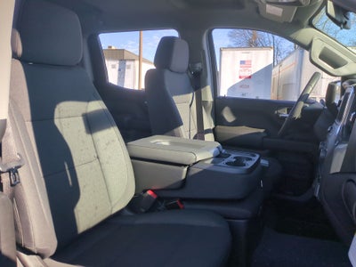 2026 Chevrolet Silverado 1500 Custom Crew Cab Short Box 4WD