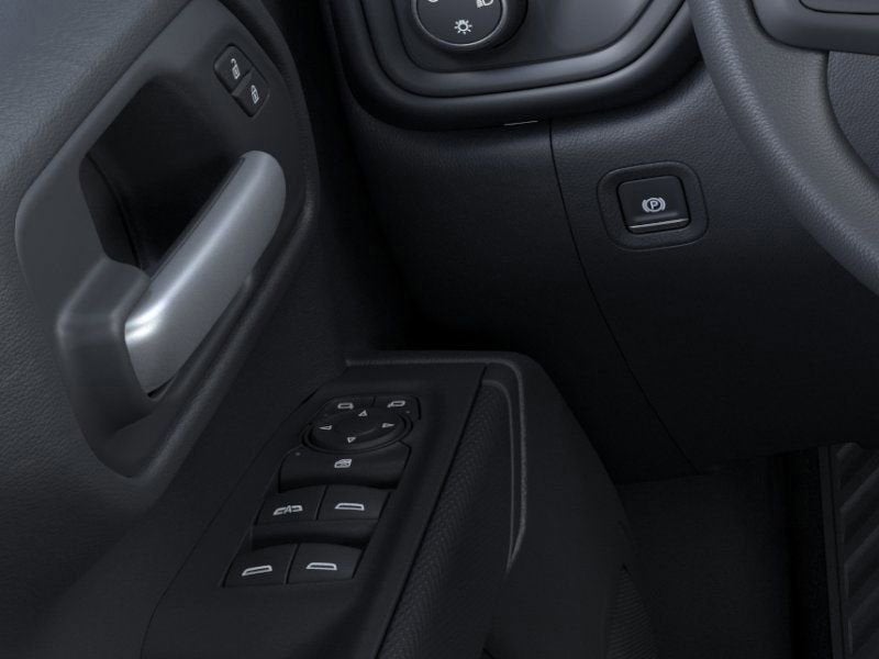 2026 Chevrolet Silverado 1500 Custom Crew Cab Standard Box 4WD