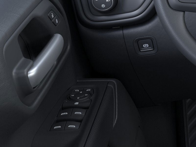 2026 Chevrolet Silverado 1500 Custom Crew Cab Standard Box 4WD