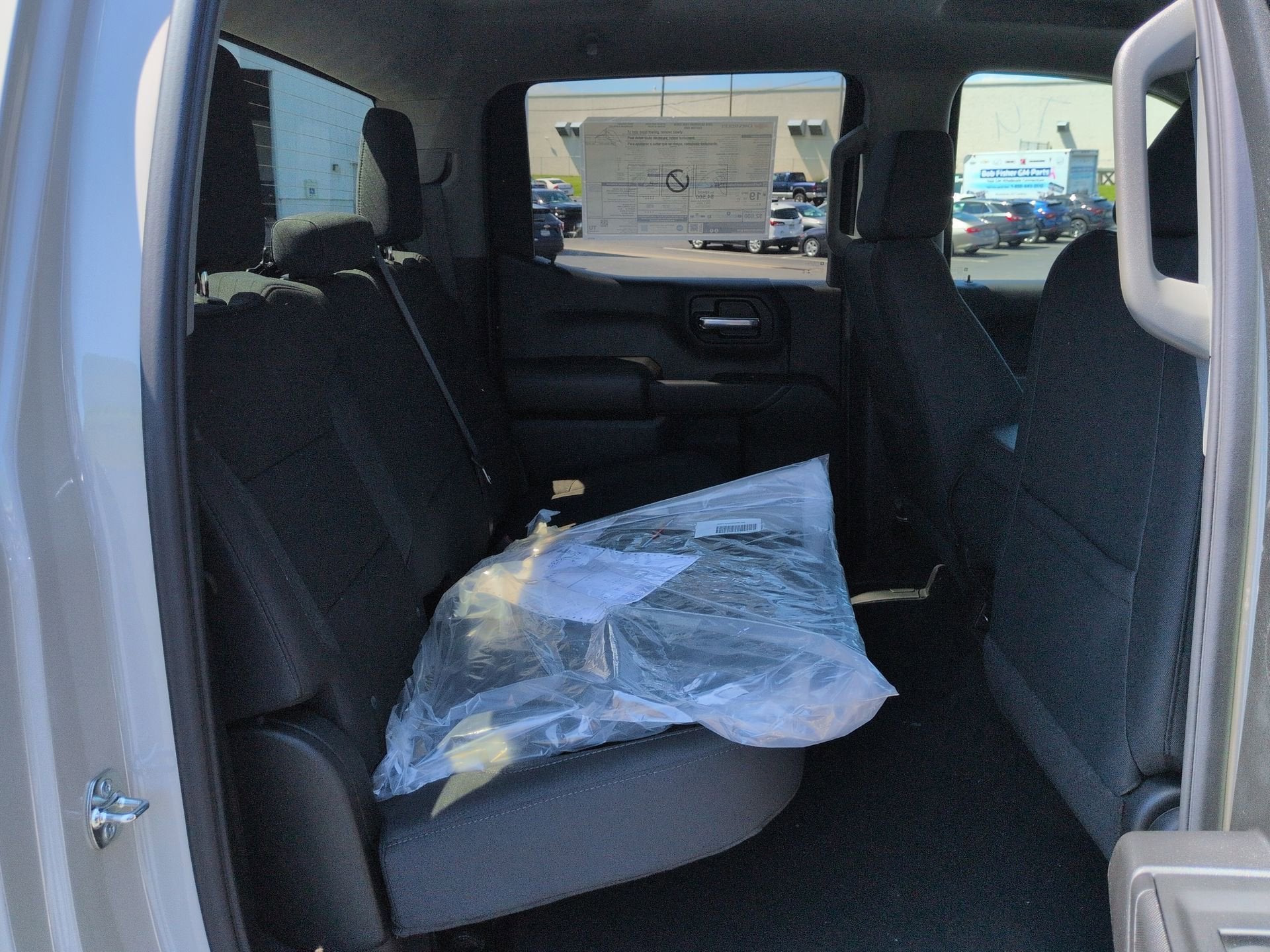 2026 Chevrolet Silverado 1500 Custom Crew Cab Short Box 4WD