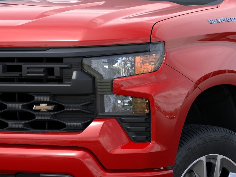 2026 Chevrolet Silverado 1500 Custom Crew Cab Standard Box 4WD