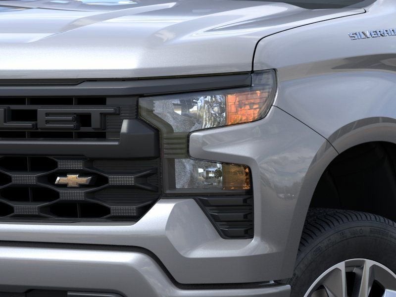 2026 Chevrolet Silverado 1500 Custom Crew Cab Standard Box 4WD