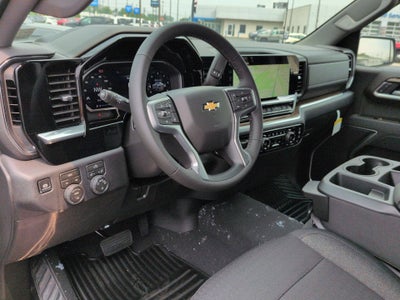 2026 Chevrolet Silverado 1500 LT (2FL) Crew Cab Short Box 4WD