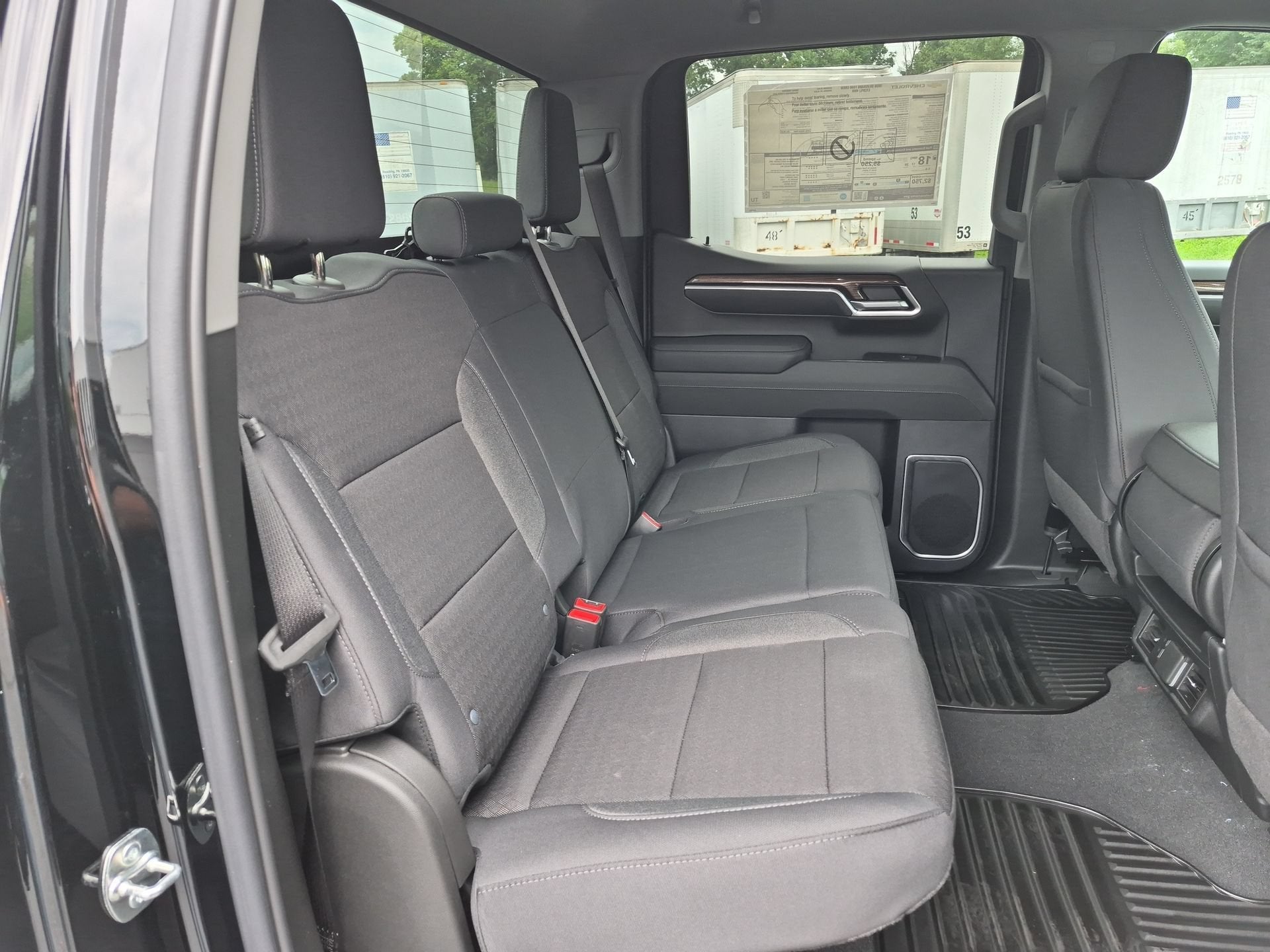 2026 Chevrolet Silverado 1500 LT (2FL) Crew Cab Short Box 4WD