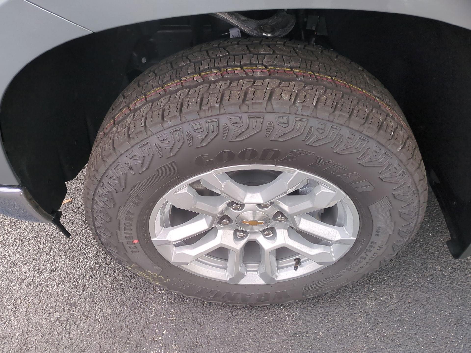 2026 Chevrolet Silverado 1500 LT (2FL) Crew Cab Short Box 4WD