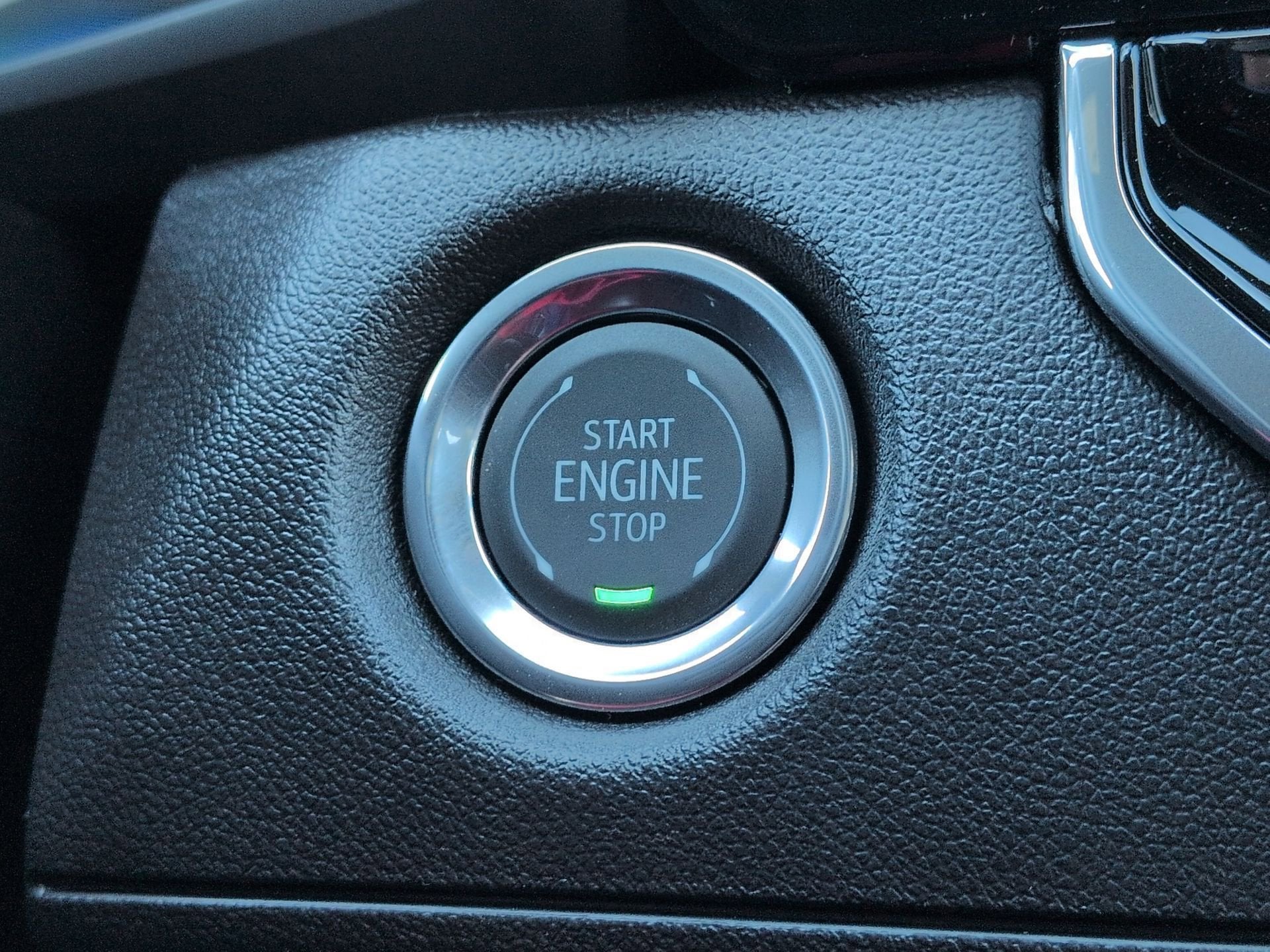 2026 Chevrolet Colorado WT Crew Cab Short Box 4WD