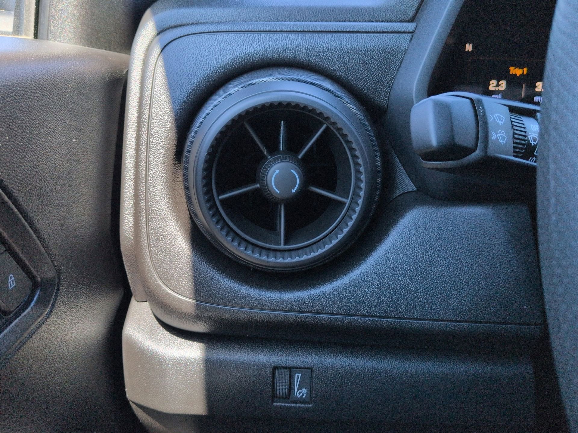 2026 Chevrolet Colorado WT Crew Cab Short Box 4WD