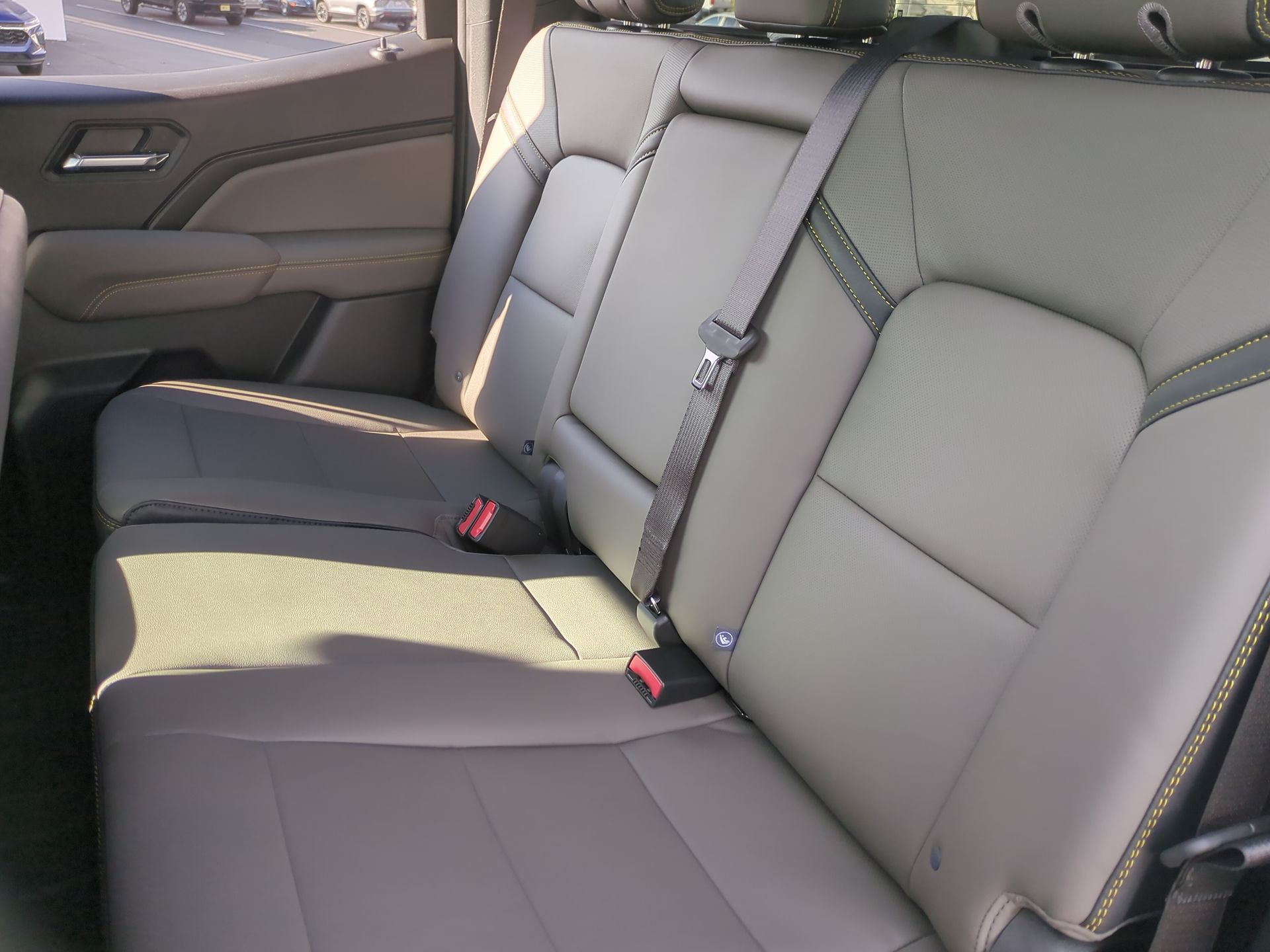 2026 Chevrolet Colorado ZR2 Crew Cab Short Box 4WD